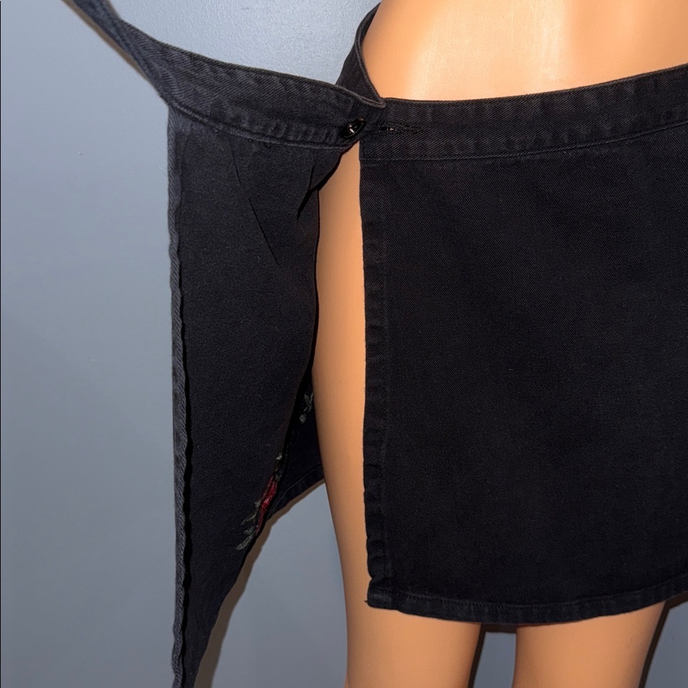 Sadie & Sage Embroidered Denim Wrap Skirt - Size Medium - Picture 6 of 8